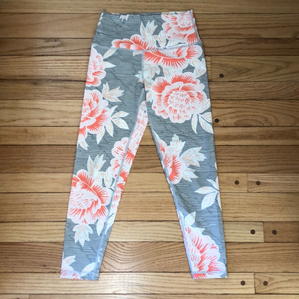 Aerie Move Leggings